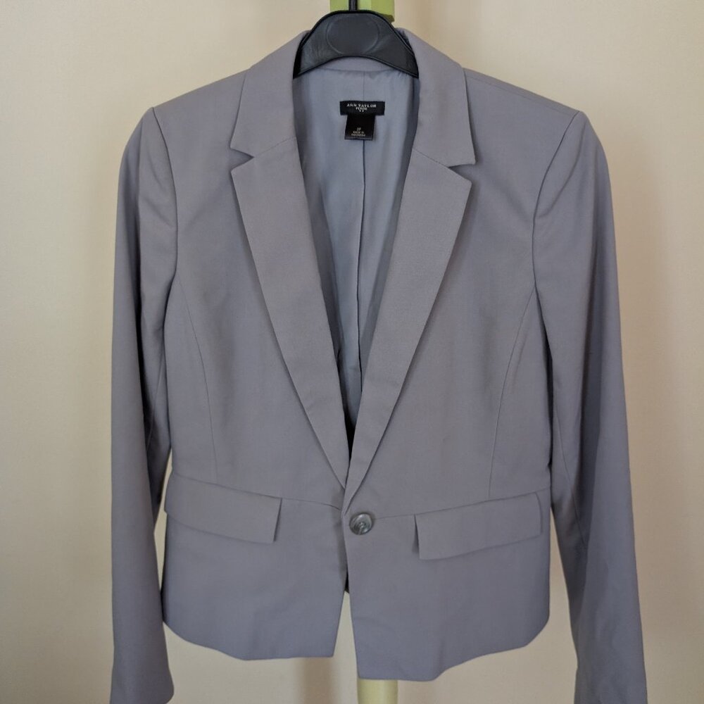 Ann Taylor 2 Petite Grey blazer